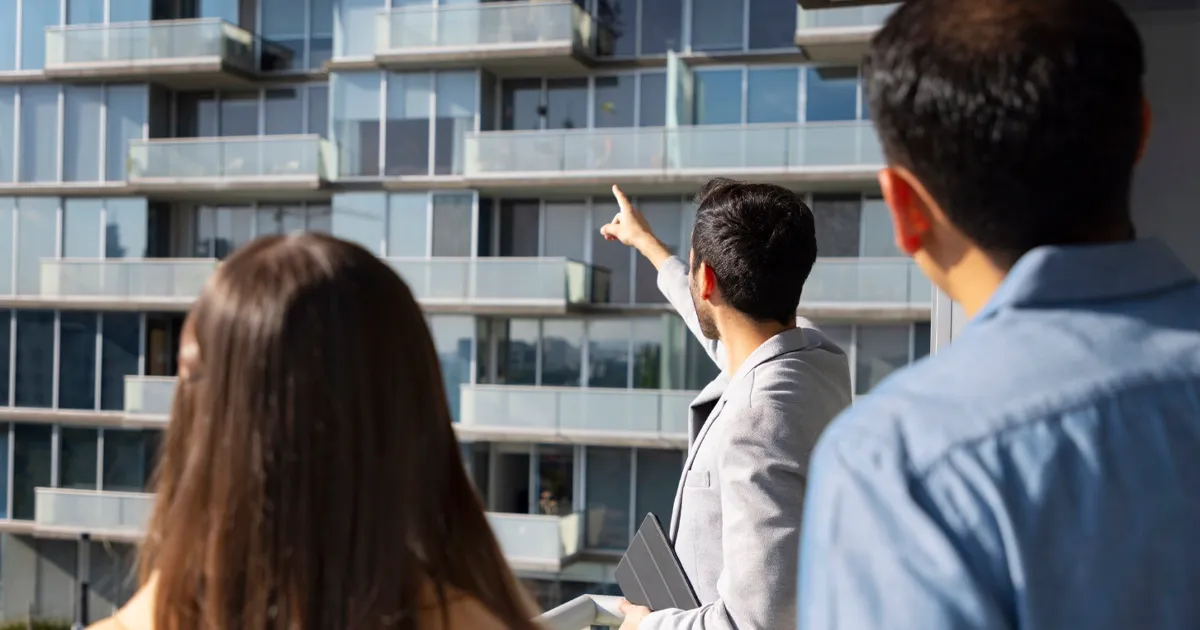 bi-quyet-ban-bat-dong-san-2025-02