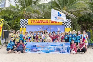 team building uni invest